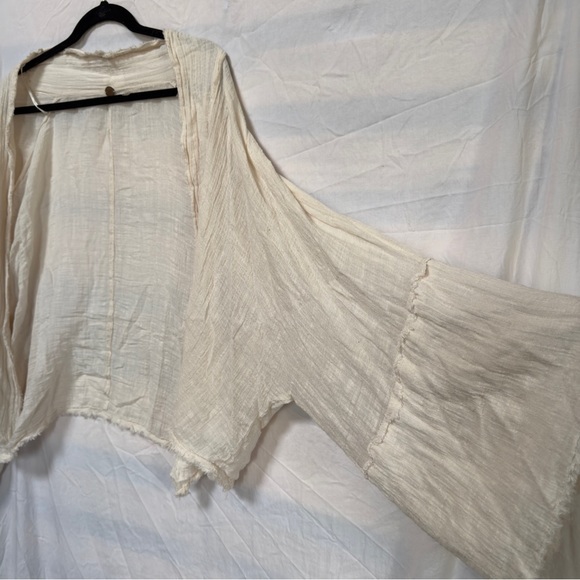 Free People FP One Azalea Kimono - Crinkly Boho Cream Blouse - Bohemian Top - Picture 11 of 13
